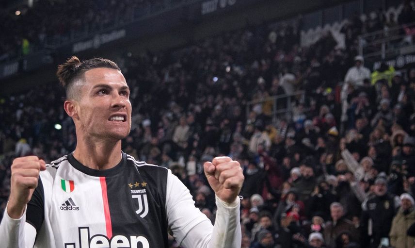 Cristiano Ronaldo, Manchester United'a Transfer Oldu!