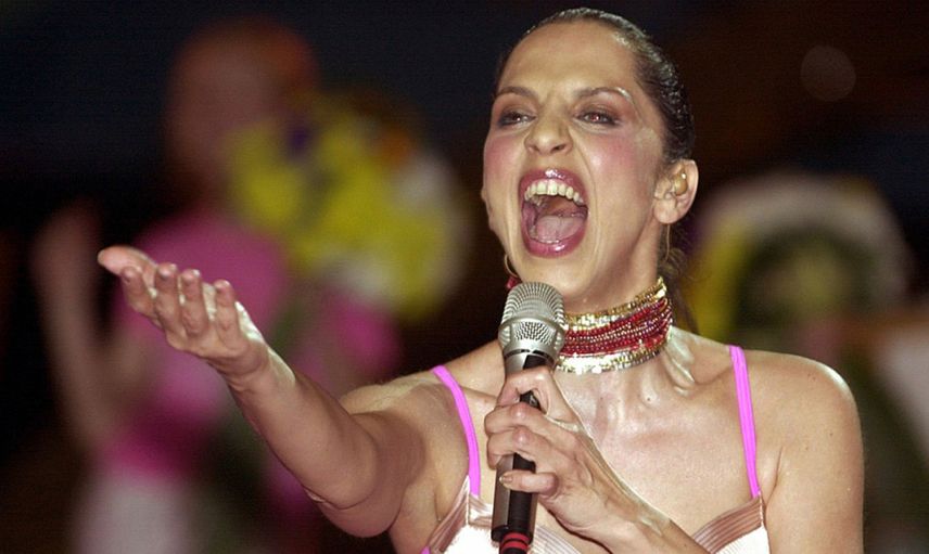 Türkiye'ye birincilik getirmişti: Sertab Erener'e heyecanlandıran Eurovision daveti!