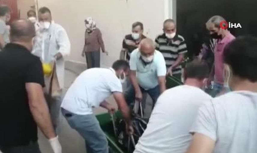 Yaşlı Çiftin Evlerinden Cesetleri Çıktı