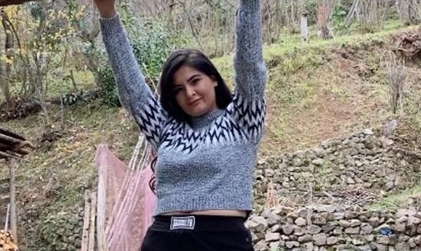 Gelin adayı Hanife Gürdal artık sınır tanımıyor! Sere serpe uzanıp...