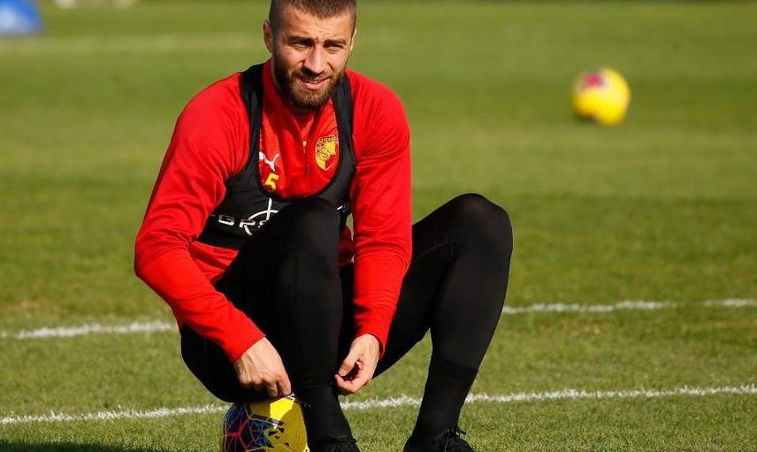 Galatasaray Alpaslan Öztürk'e İmzayı Attırmak Üzere!