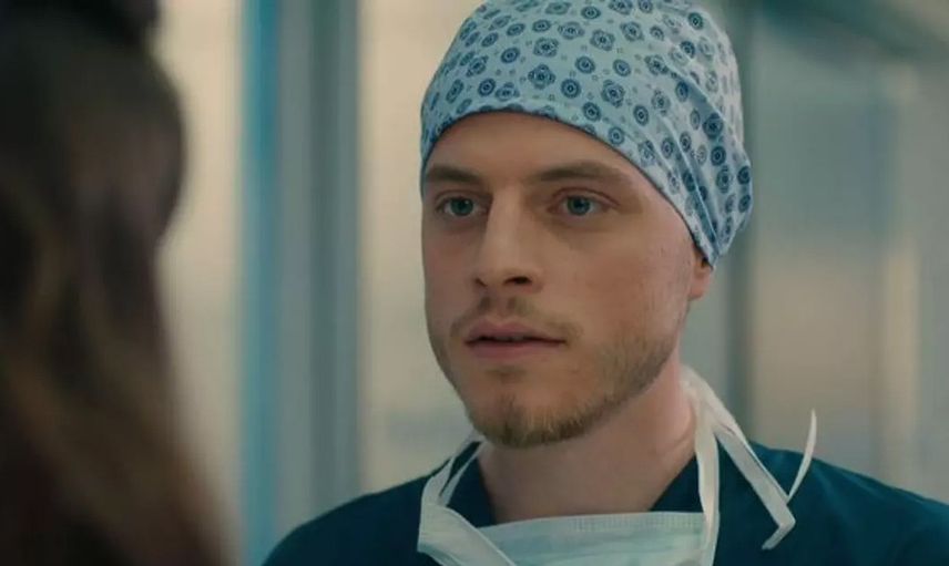 Kalp Atışı'nın yakışıklı oyuncusu Ali Burak Ceylan'dan depremzede aileye unutulmayacak iyilik: İyi insanlar hala var!