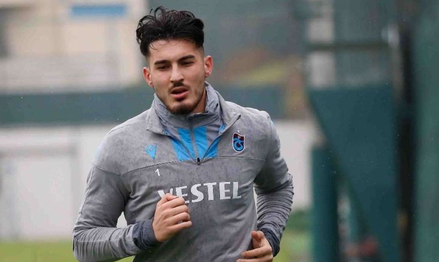 Lyon, Uğurcan Çakır'ı Transferde Gözüne Kestirdi!