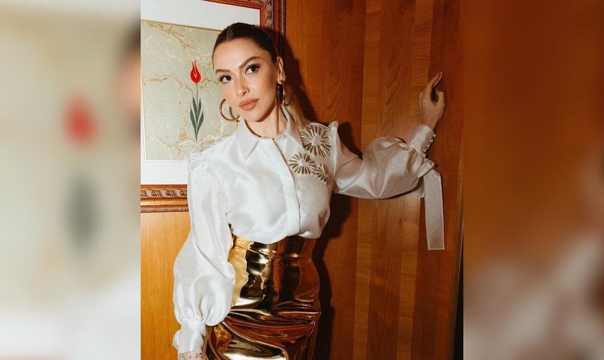 Hadise'nin nişan yüzüğü ne kadar? Hadise nişan yüzüğü ile görüldü! Hadise ve Mehmet Dinçerler dün akşam nişanlandı!