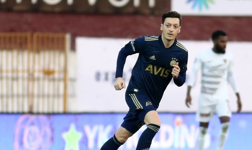 Fenerbahçe'de Mesut Özil, Vitor Pereira İle Toplantı Yaptı!