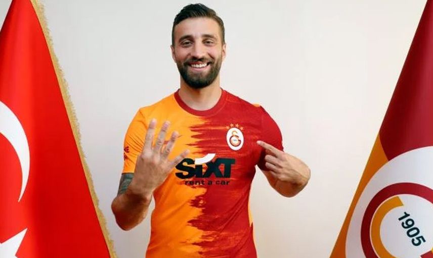 Galatasaray'da Domenec Torrent Tarafından Kadro Dışı Kalan Alpaslan Öztürk'e Yönetim de Ceza Verdi!