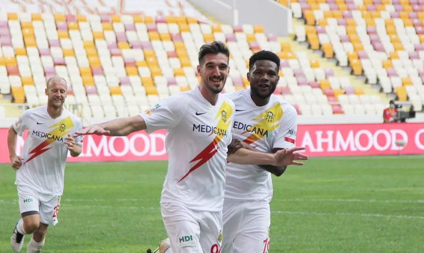 Çaykur Rizespor Yeni Malatyaspor'dan Kubilay Kanatsızkuş'u Transfer Etti!