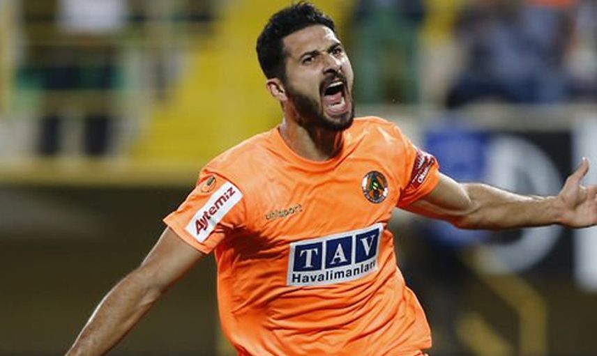 Galatasaray'dan Alanyaspor'a Transfer Olan Emre Akbaba Hakkında Hasan Çavuşoğlu'nun Sözleri Gündem Oldu!
