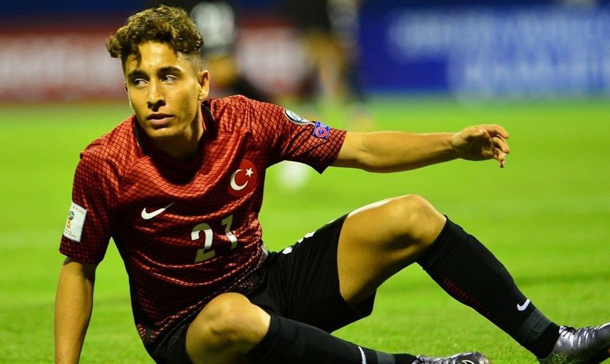 Başakşehir Emre Mor İle Anlaşma Sağladı!