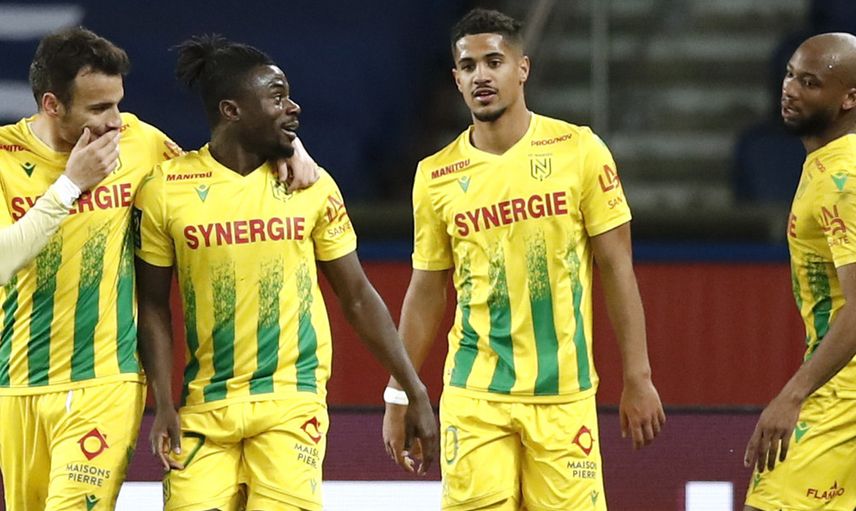 Trabzonspor'da Gervinho'nun Yerine Moses Simon Transfer Radarına Girdi!