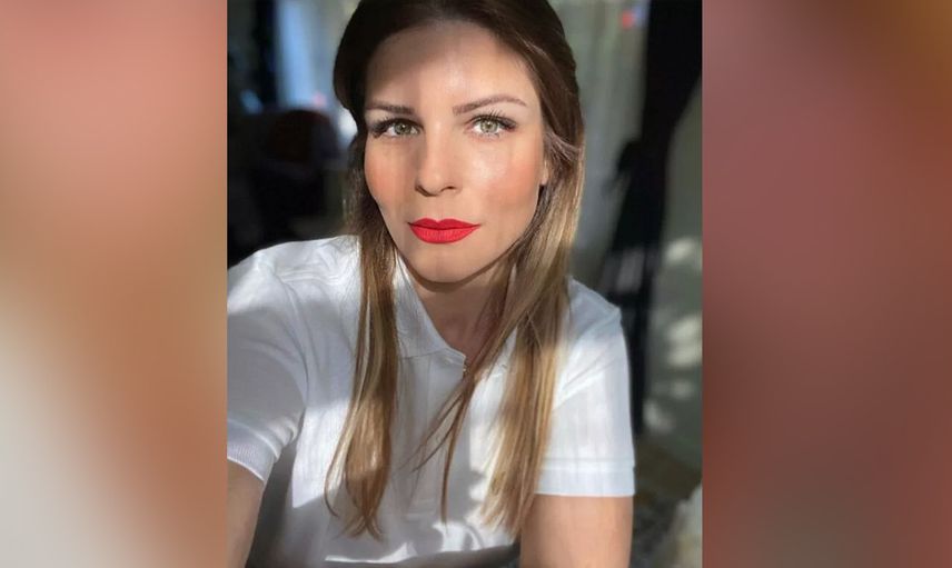 Çok Güzel Hareketler Bunlar ile ün kazanan ve verdiği kilolar ile çok konuşulan Pelin Öztekin’in plaj pozları olay oldu