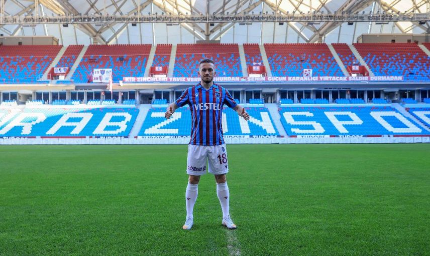 Trabzonspor'da Edin Visca yeni sezonda şampiyonluk istediklerini ve çok iyi transferler yaptıklarını söyledi