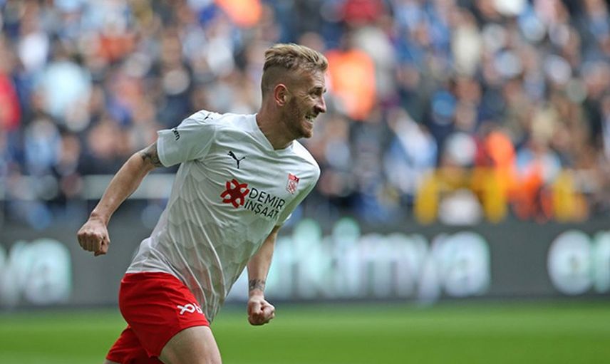 Süper Lig takımlarından Sivasspor'un futbolcusu Pedro Henrique, Brezilya'ya transfer oldu!