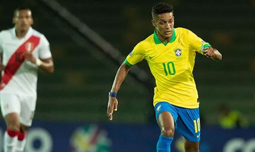 Fenerbahçe Pedrinho'nun transferi için harekete geçti!