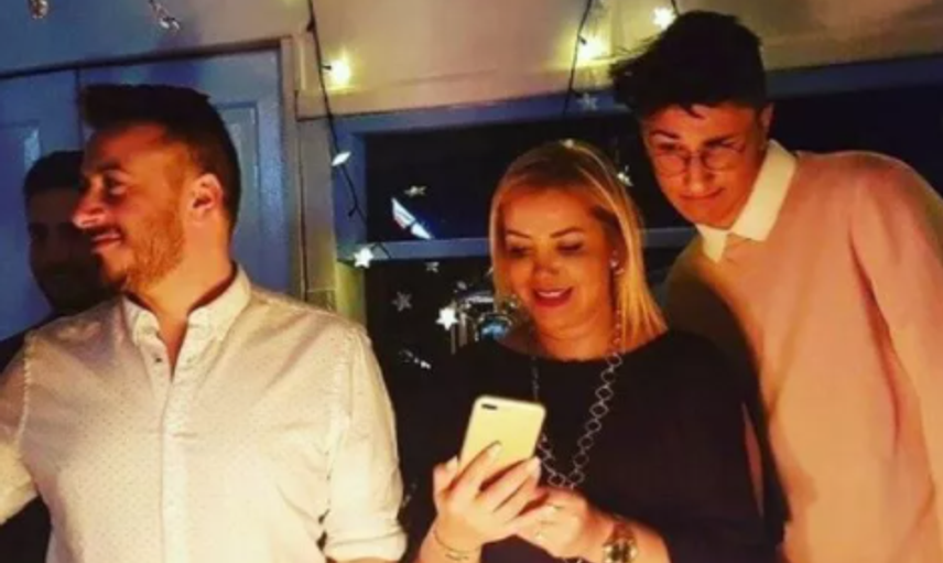 İbo Show'un Efsane Oryantali Tanyeli Oğullarıyla Fotoğraf Paylaştı