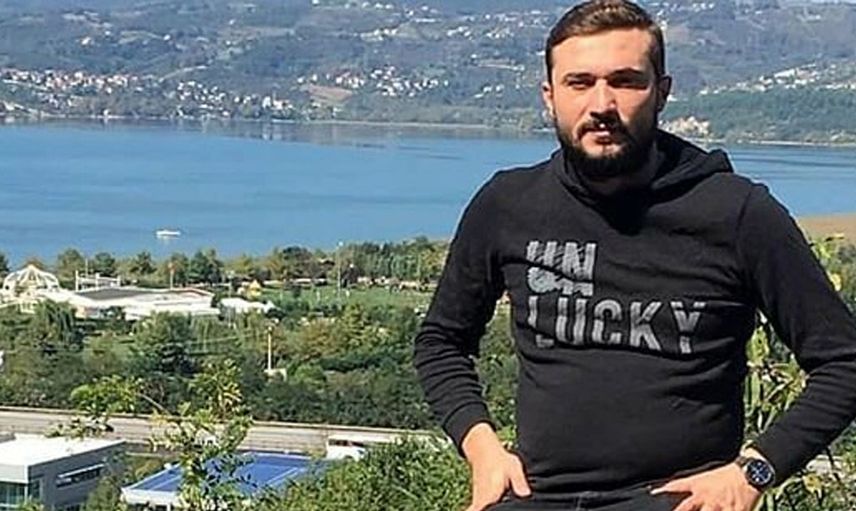 Karayolunda Cinayet! Seyir Halindeki Araca Ateş Açtılar