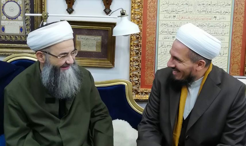 Mahmut Efendi öldükten günler sonra bu video ortaya çıktı! Torunu dedesinin sırrını açıkladı Cübbeli Ahmet bile bu durumda gözlerini tutamaz.