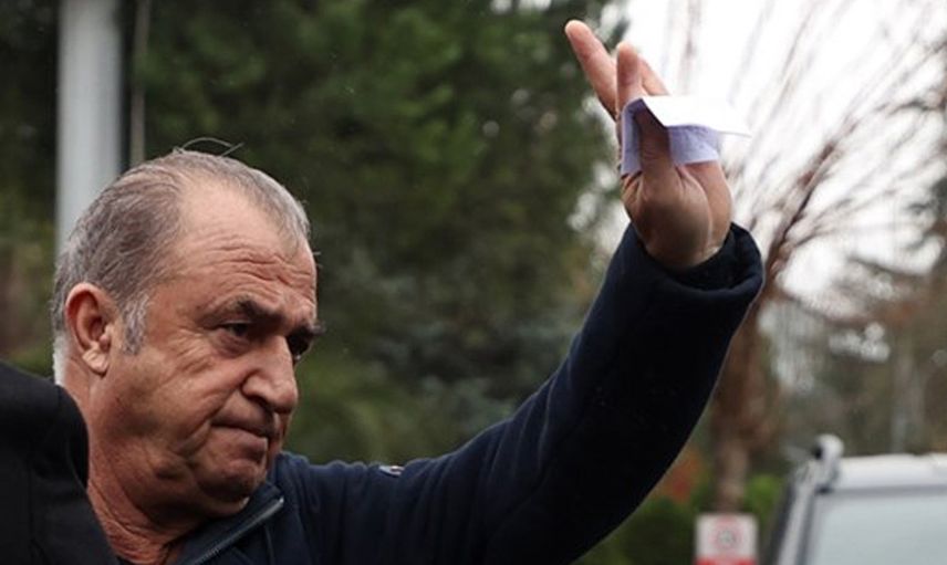 Galatasaray İle Yolların Ayrıldığı Fatih Terim Futbolcularına Veda Etti!