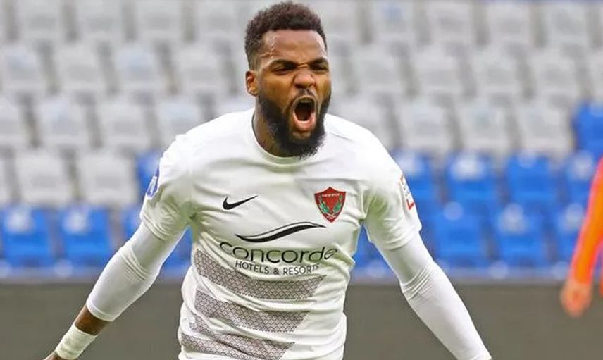 Fenerbahçe'nin Transfer Etmek İstediği Aaron Boupendza İçin Beşiktaş Devreye Girdi!