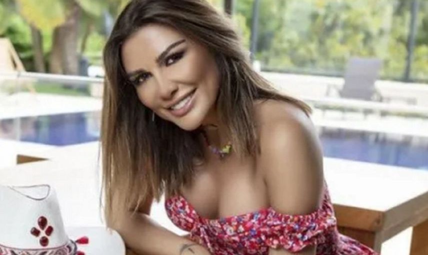 Yüzüne sperm sürdüğünü itiraf etmişti: Selen Görgüzel'in çılgın dansı alay konusu oldu!