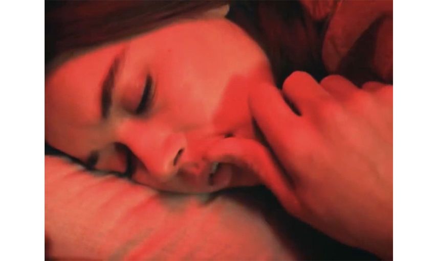 Yalı Çapkını dizisinde romantik anlar! İkilinin ateşi ekran başındakileri yaktı
