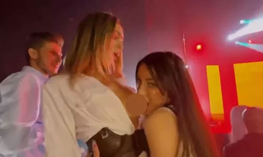 Mika Raun bir kadını göğüsünden öptü bu anlar büyük yankı uyandırdı! Popüler olacağım derken rezil oldu