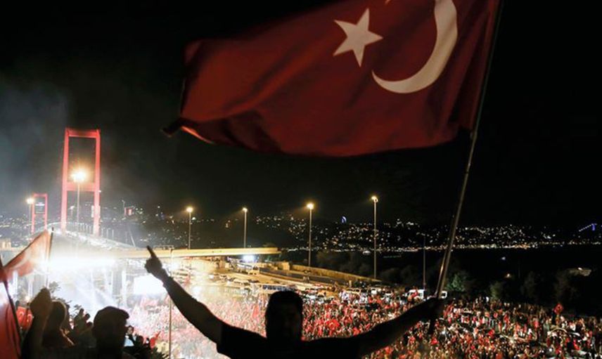 O Gece'yi Asla Unutmayacağız! İşte Dakika Dakika 15 Temmuz Darbe Girişimi