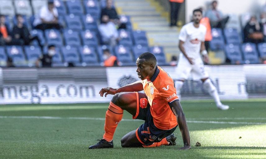 Beşiktaş, Başakşehir'den Stefano Okaka'yı Transfer Etmek İstiyor!