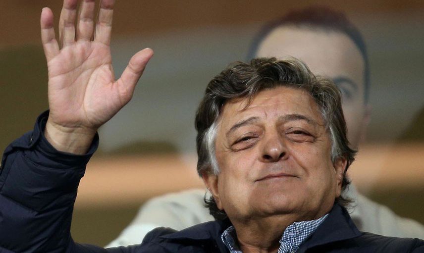 Yılmaz Vural çapkınlık turlarında! Evli ve üç çocuk babası olan Yılmaz Vural, iki sevgilisiyle Cihangir gecelerinin altını üstüne getirdi