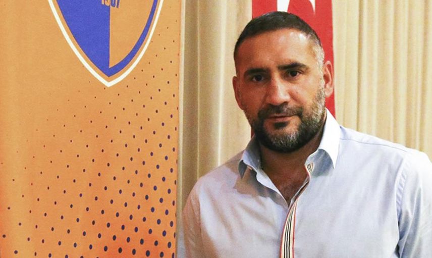 Galatasaray'ın unutulmayan isimlerinden olan Ümit Karan, Uşakspor'un yeni teknik direktörü oldu!