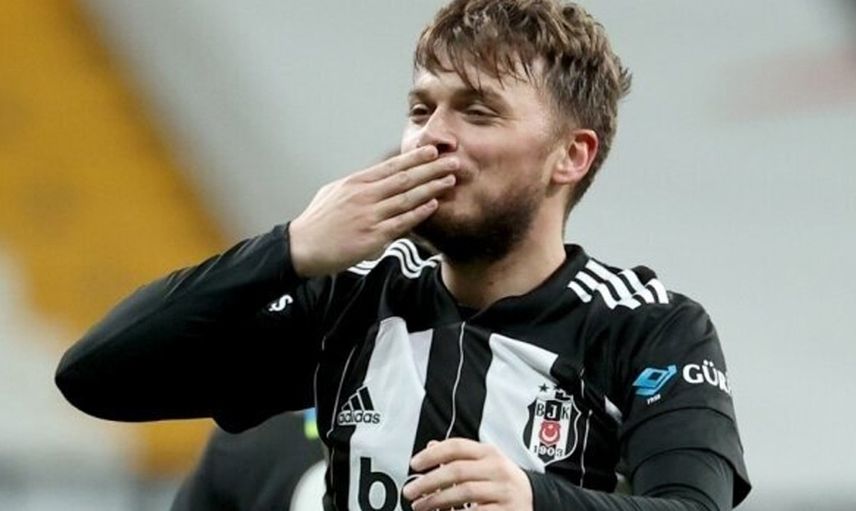 Başakşehir Teknik Direktörü Emre Belözoğlu Beşiktaş'tan Adem Ljajic'i Transfer Etmek İstiyor!