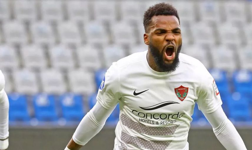 Galatasaray Aaron Boupendza'yı Transfer Etmek İstiyor!