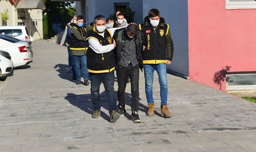 Adana’da cinsel ilişki vaadiyle gittiği evde hayatının şokunu yaşadı!