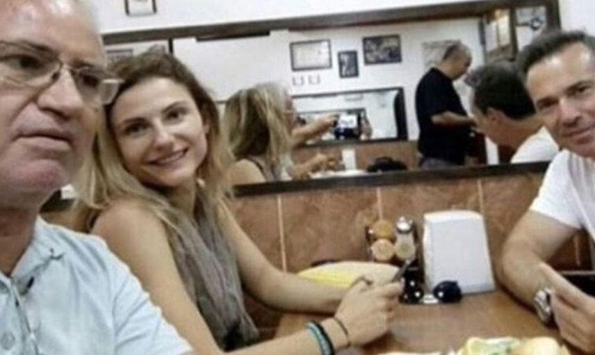 Kendi kabuklarına çekilmişlerdi