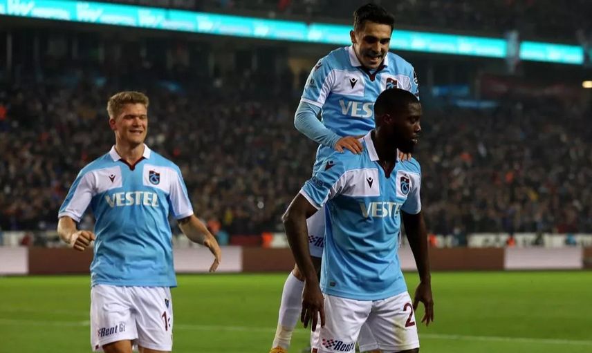 Muhammet Taha Tepe Trabzonspor'un Gaziantep FK Maçına Motosikletle Yetiştirilmiş!