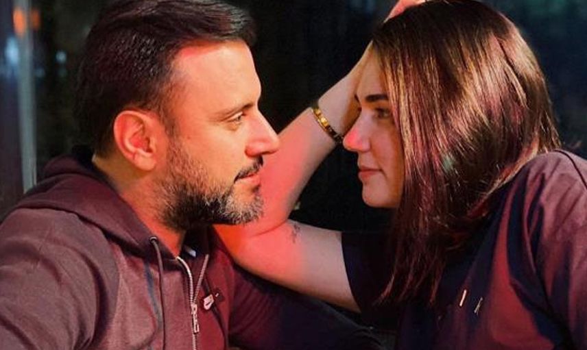Buse Varol'la boşanmanın eşiğinden kıl payı dönen ünlü şarkıcı Alişan eşinin doğum gününü büyük aşkla kutladı