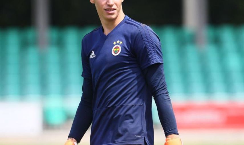 Fenerbahçe'nin Kalecisi Berke Özer'e Atletico Madrid Kancası!