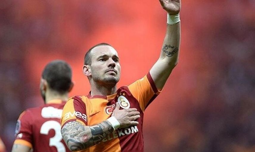 Eski Galatasaraylı Wesley Sneijder'den Hakan Çalhanoğlu hakkında dikkat çeken sözler!