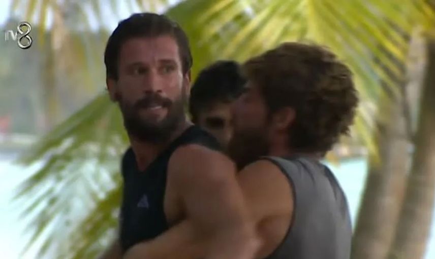 Polisin kafasında şişe kırdığı iddia edilmişti! Mahkeme kararı verdi Acun'un kararı duyunca eli ayağı titreyecek Survivor Adem...