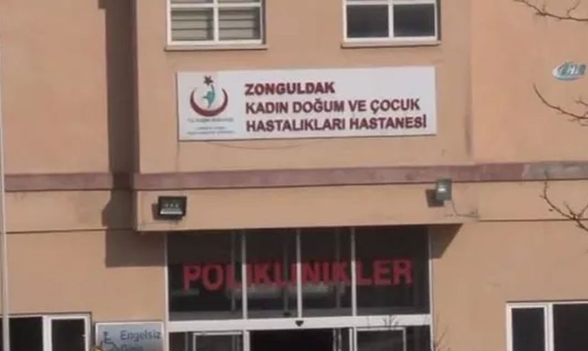 Hastane'de pes dedirten olay! Karın ağrısı ile hastaneye gitti tuvalette doğum yaptı bebeğin üstüne de sifonu çekti! Bu kadar da vicdansızlık olmaz 