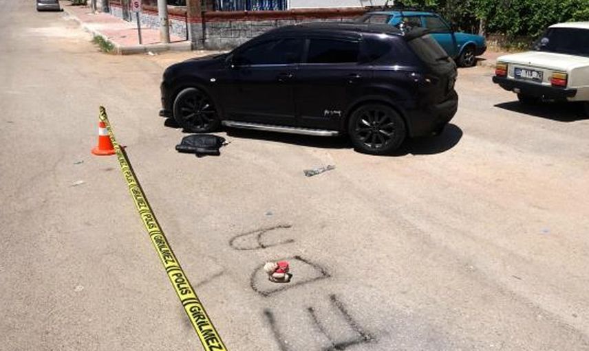 Sevgili Sürprizi Kanlı Bitti: Gürültüden Rahatsız Olan Komşuyu Bacağından Vurdu