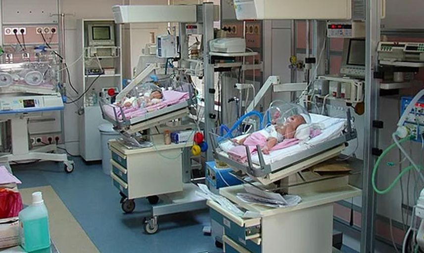 Annesiyle Doktora Giden Küçük Kızı Doğumhane Servisine Aldılar!