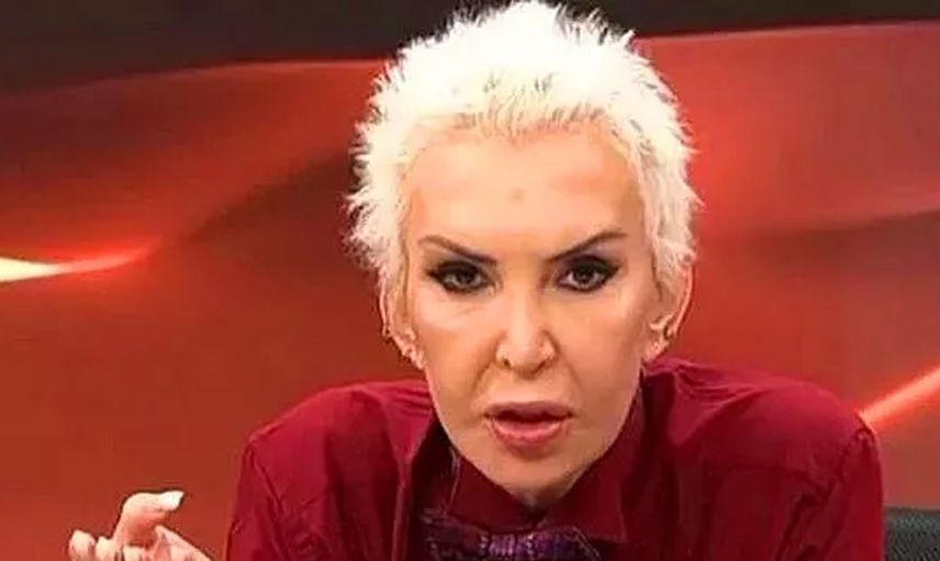Milli takımla Tunus'a giden Seyhan Soylu, soyundu verdiği pozlar takipçilerini çıldırttı görenler ne yapacağını bilemedi bu ne kılık