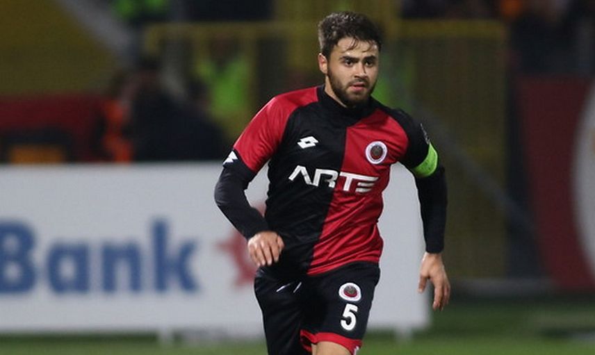 Hangi Takımlarda Oynadı?