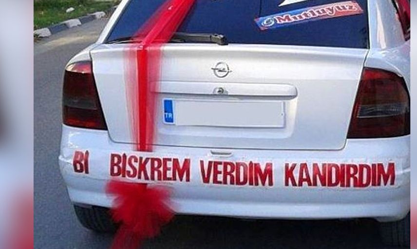 Birbirinden ilginç 20 gelin arabası süslemesi ve yazısı