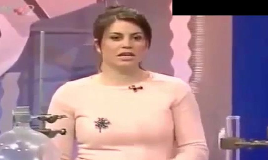 Ünlü sunucu canlı yayın sırasında yere yığıldı!