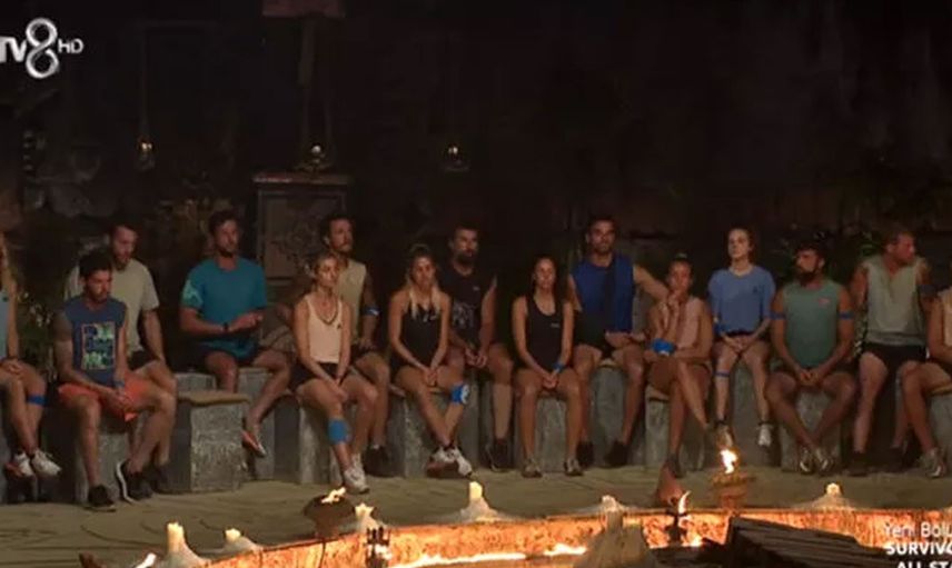 Survivor’un Bu Haftaki İlk Eleme Adayı Belli Oldu: Yarışmacılar Birbirlerine Girdi