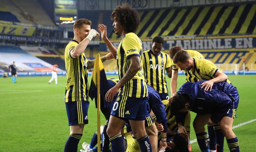 Fenerbahçe’de Adana Demirspor Maçı Öncesi Büyük Eksiklikler!
