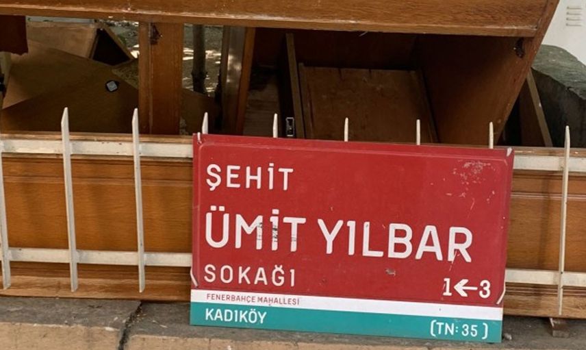 Saçı uzun diye satanist denilen ünlü gitaristin askere gidip şehit olma hikayesi