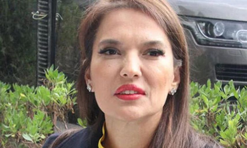 Demet Akalın'ın Okuyanlara Akıl Tutulması Yaşatan Paylaşımları